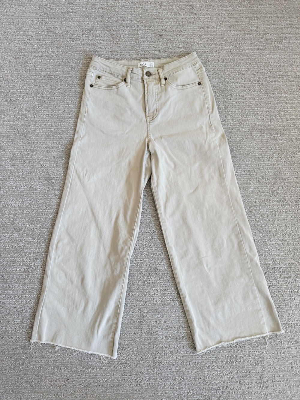 OAT New York Shari Wide Leg Crop Raw Hem Jeans Size 2/26 Stone High Rise